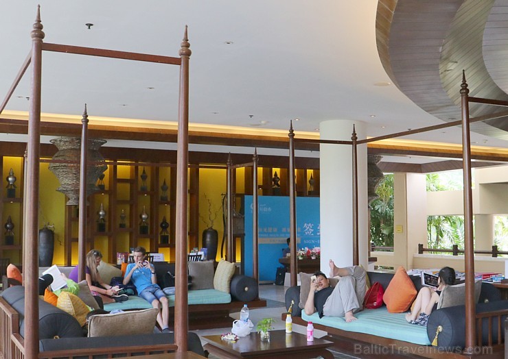 Travelnews.lv kopā ar «365 brīvdienas» un «Turkish Airlines» iepazīst Puketas salas viesnīcu «Mövenpick Resort & Spa Karon Beach Phuket» Travelnews.lv kopā ar «365 brīvdienas» un «Turkish Airlines» iepazīst Puketas salas viesnīcu «Mövenpick Resort & Spa Karon Beach Phuket» 218815