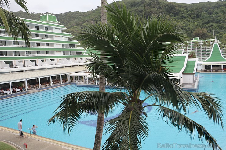 Travelnews.lv kopā ar «365 brīvdienas» un «Turkish Airlines» iepazīst viesnīcu «Le Meridien Phuket Beach Resort» un Puketas salas satiksmi Travelnews.lv kopā ar «365 brīvdienas» un «Turkish Airlines» iepazīst viesnīcu «Le Meridien Phuket Beach Resort» un Puketas salas satiksmi 218954