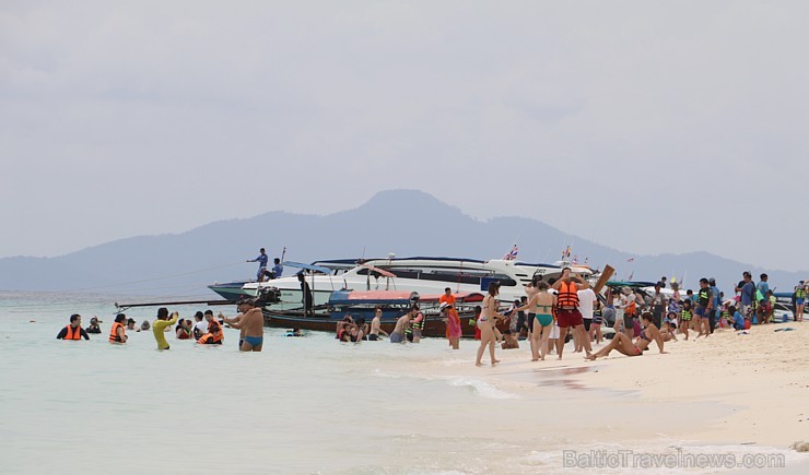 Travelnews.lv kopā ar «365 brīvdienas» un «Turkish Airlines» iepazīst Puketas salas tuvumā esošās pludmales Travelnews.lv kopā ar «365 brīvdienas» un «Turkish Airlines» iepazīst Puketas salas tuvumā esošās pludmales 219056