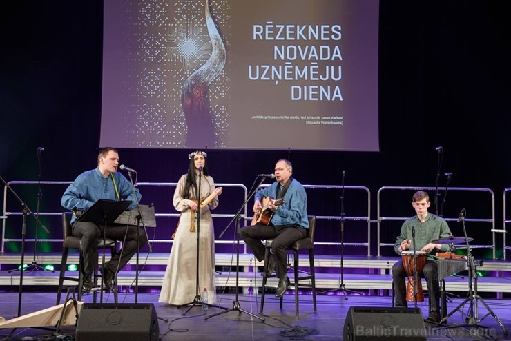 Rēzeknes novadā jau tradicionāli godina labākos uzņēmējus 219256