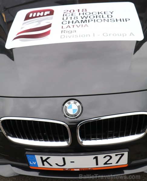 Autonoma «Sixt Latvija» piešķir 22.03.2018. BMW zīmola automašīnu Latvijas hokeja izlases galvenajam trenerim Bobam Hārtlijam Autonoma «Sixt Latvija» piešķir 22.03.2018. BMW zīmola automašīnu Latvijas hokeja izlases galvenajam trenerim Bobam Hārtlijam 219621