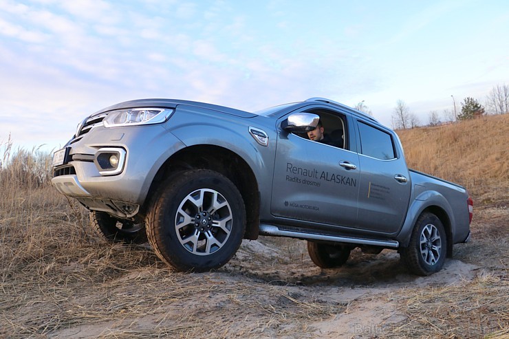 Travelnews.lv ceļo ar jauno pikapu «Renault Alaskan 2.3 dCi» 219734