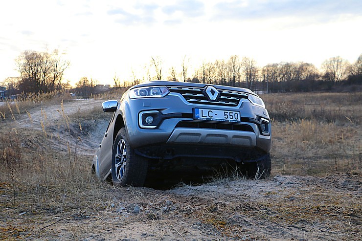 Travelnews.lv ceļo ar jauno pikapu «Renault Alaskan 2.3 dCi» 219744
