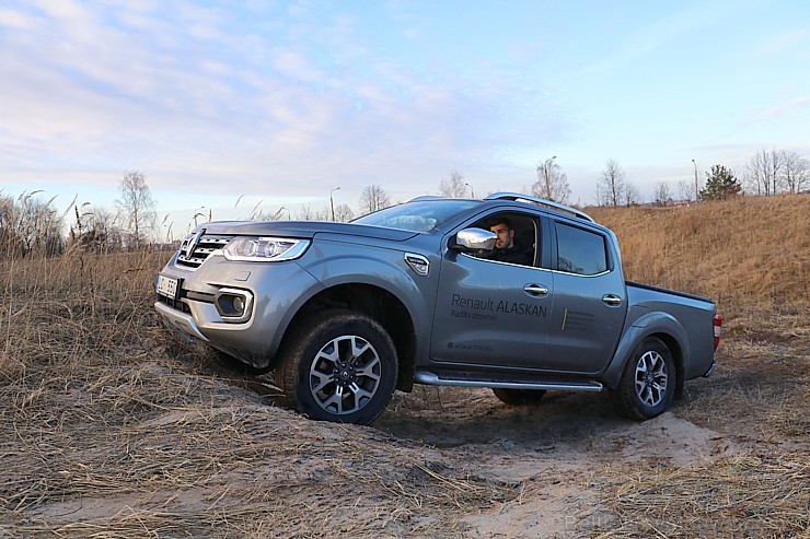 Travelnews.lv ceļo ar jauno pikapu «Renault Alaskan 2.3 dCi» 219745