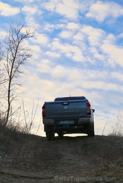 Travelnews.lv ceļo ar jauno pikapu «Renault Alaskan 2.3 dCi» 219769