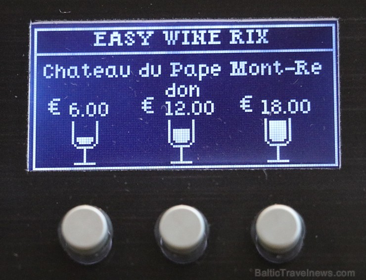 Travelnews.lv apmeklē restorānu - vīna bāru «Easy Wine» starptautiskajā lidostā «Rīga» 219795