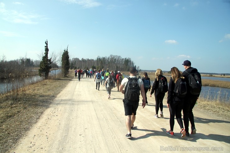 Travelnews.lv kopā ar «Dabas Sporta Zāli» dodas pārgājienā pa Ķemeru Nacionālo parku 220677
