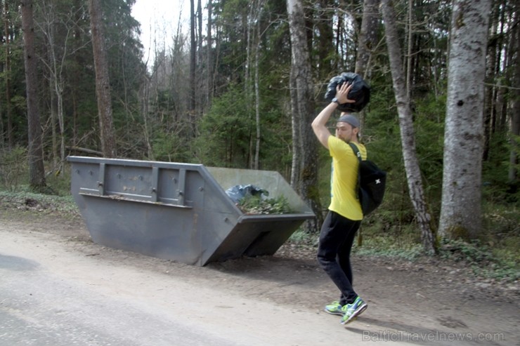 Travelnews.lv kopā ar «Dabas Sporta Zāli» dodas pārgājienā pa Ķemeru Nacionālo parku 220707
