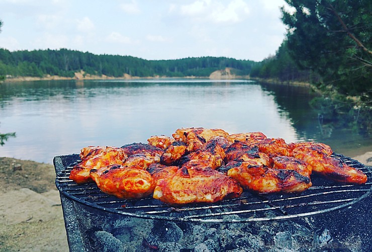 Travelnews.lv ar velosipēdiem izbrauc pavasarīgos Ogres Zilos kalnus 220954
