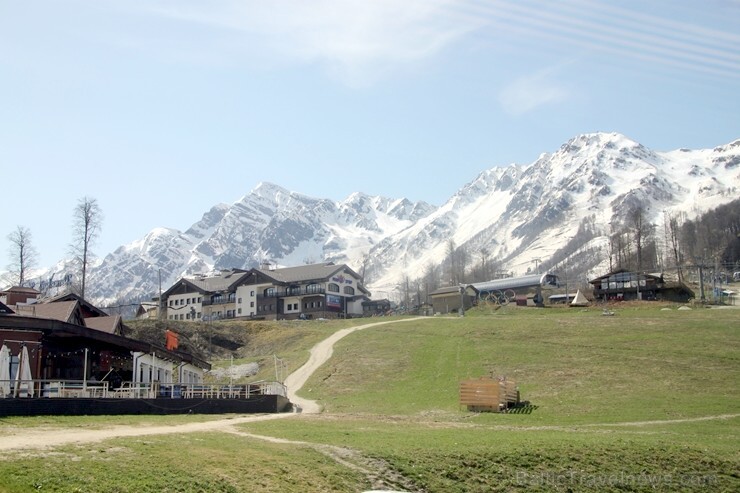 Travelnews.lv iepazīst «Rosa Khutor» pilsētiņu - kūrortu Sočos 221072