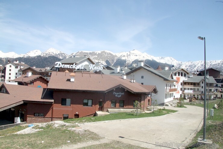 Travelnews.lv iepazīst «Rosa Khutor» pilsētiņu - kūrortu Sočos 221077