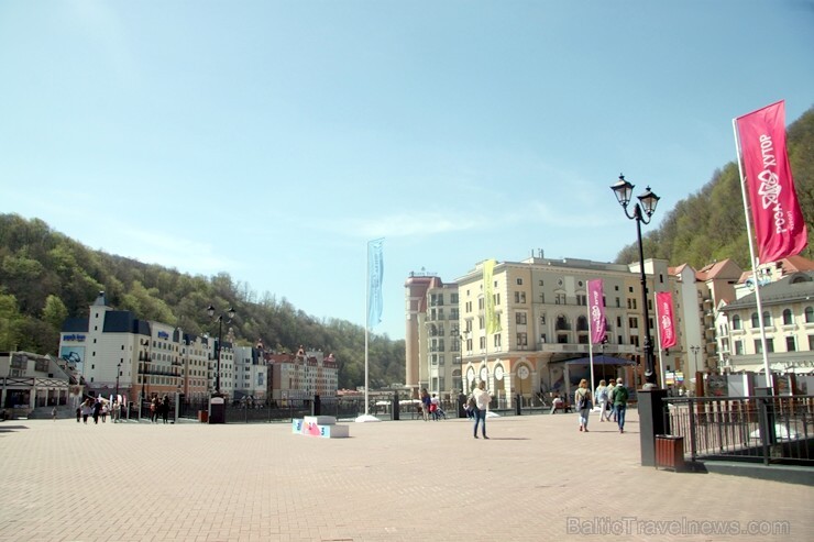 Travelnews.lv iepazīst «Rosa Khutor» pilsētiņu - kūrortu Sočos 221105