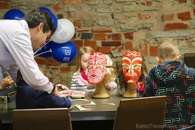 Travelnews.lv kopā ar igauņiem 21.04.2018. apmeklē ikdienā nepieejamo Rīgikogu ēku. Atbalsta: Hotel Schlössle Travelnews.lv kopā ar igauņiem 21.04.2018. apmeklē ikdienā nepieejamo Rīgikogu ēku. Atbalsta: Hotel Schlössle 221147
