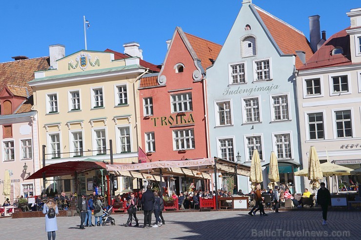 Travelnews.lv kopā ar Tallinas tūristiem iepazīst Igaunijas galvaspilsētu. Atbalsta: Hotel Schlössle Travelnews.lv kopā ar Tallinas tūristiem iepazīst Igaunijas galvaspilsētu. Atbalsta: Hotel Schlössle 221323