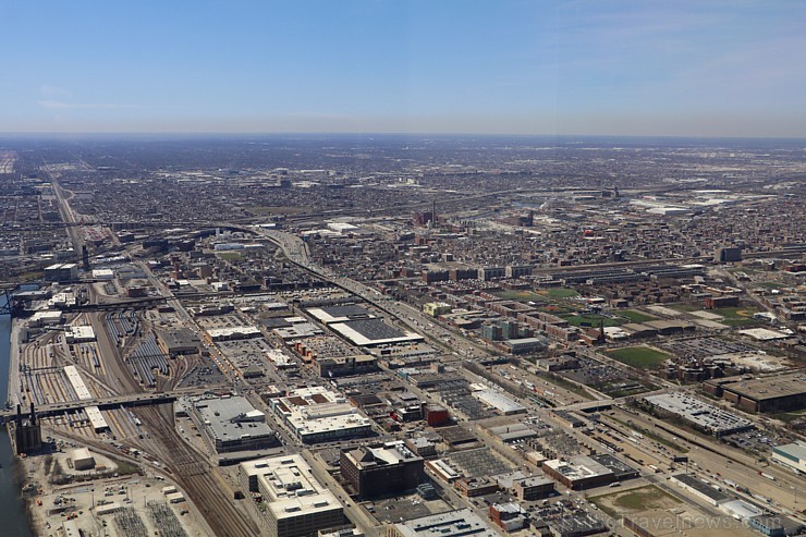 Travelnews.lv apmeklē Čikāgas augstākās ēkas Vilisa torņa skata platformu «Skydeck Chicago». Atbalsta: Finnair Travelnews.lv apmeklē Čikāgas augstākās ēkas Vilisa torņa skata platformu «Skydeck Chicago». Atbalsta: Finnair 221864