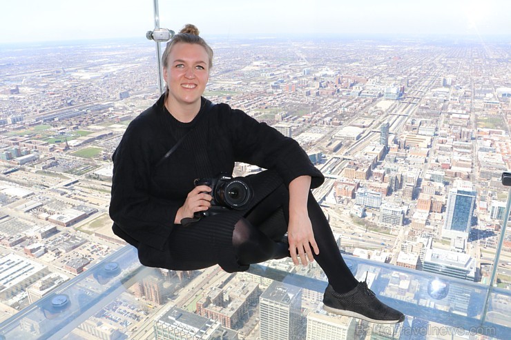 Travelnews.lv apmeklē Čikāgas augstākās ēkas Vilisa torņa skata platformu «Skydeck Chicago». Atbalsta: Finnair Travelnews.lv apmeklē Čikāgas augstākās ēkas Vilisa torņa skata platformu «Skydeck Chicago». Atbalsta: Finnair 221868