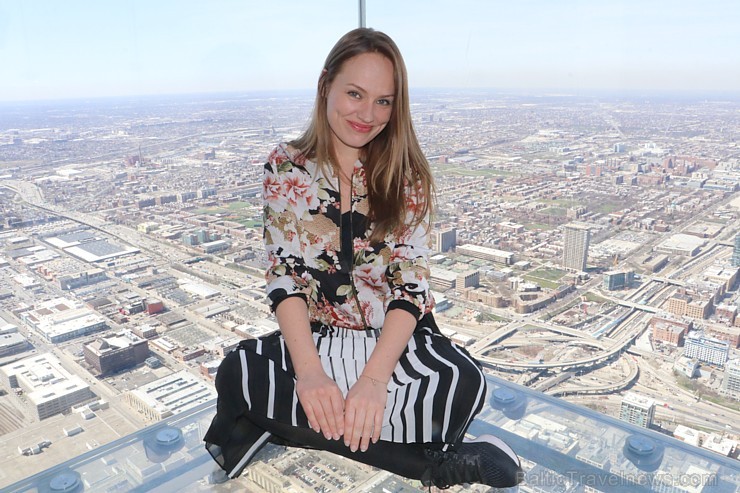 Travelnews.lv apmeklē Čikāgas augstākās ēkas Vilisa torņa skata platformu «Skydeck Chicago». Atbalsta: Finnair Travelnews.lv apmeklē Čikāgas augstākās ēkas Vilisa torņa skata platformu «Skydeck Chicago». Atbalsta: Finnair 221869