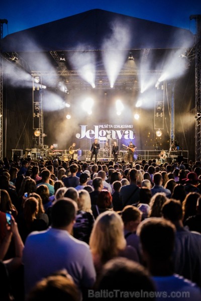 753. dzimšanas dienā Jelgavas iedzīvotāji un viesi varēja baudīt plašu izklaides un kultūras programu 753. dzimšanas dienā Jelgavas iedzīvotāji un viesi varēja baudīt plašu izklaides un kultūras programu 223951