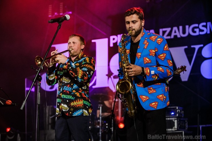 753. dzimšanas dienā Jelgavas iedzīvotāji un viesi varēja baudīt plašu izklaides un kultūras programu 753. dzimšanas dienā Jelgavas iedzīvotāji un viesi varēja baudīt plašu izklaides un kultūras programu 223965