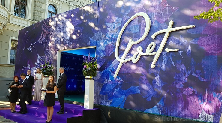 Travelnews.lv piedāvā dažus fotomirkļus no grandiozās Rīgas 5 zvaigžņu viesnīcas «Grand Poet by Semarah Hotels» atklāšanas 31.05.2018. Foto: Samsung N Travelnews.lv piedāvā dažus fotomirkļus no grandiozās Rīgas 5 zvaigžņu viesnīcas «Grand Poet by Semarah Hotels» atklāšanas 31.05.2018. Foto: Samsung N 224390