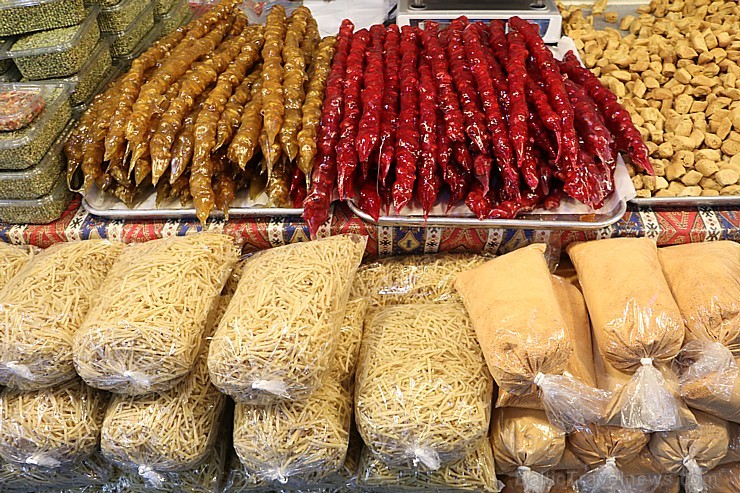 Travelnews.lv iepazīst Konjas pilsētas mājražotāju piedāvājumu tirdzniecības centrā. Sadarbībā ar Turkish Airlines Travelnews.lv iepazīst Konjas pilsētas mājražotāju piedāvājumu tirdzniecības centrā. Sadarbībā ar Turkish Airlines 224884