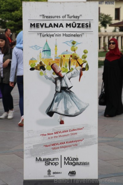Travelnews.lv iepazīst Mevlevi jeb Rūmī mauzoleju, muzeja ēku, mošeju un centrālo laukumu. Sadarbībā ar Turkish Airlines Travelnews.lv iepazīst Mevlevi jeb Rūmī mauzoleju, muzeja ēku, mošeju un centrālo laukumu. Sadarbībā ar Turkish Airlines 225048