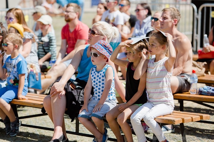 Jelgavā  aizvadīts jau 12. Starptautiskais smilšu skulptūru festivāls 225136