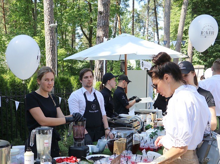 Jūrmalā jau otro sezonu atklāj ielas ēdienu festivāls «Gourmet Fair» 225718