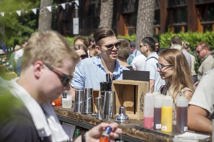 Jūrmalā grandiozi aizvada ielu ēdienu festivālu Gourmet Fair 225870