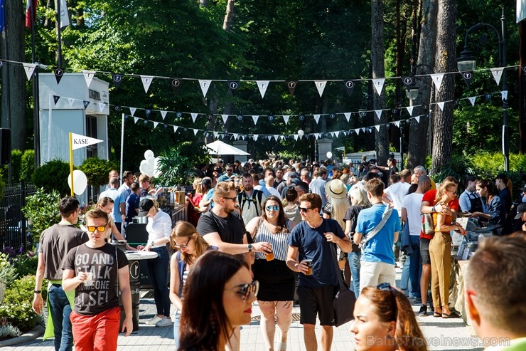 Jūrmalā grandiozi aizvada ielu ēdienu festivālu Gourmet Fair 225921