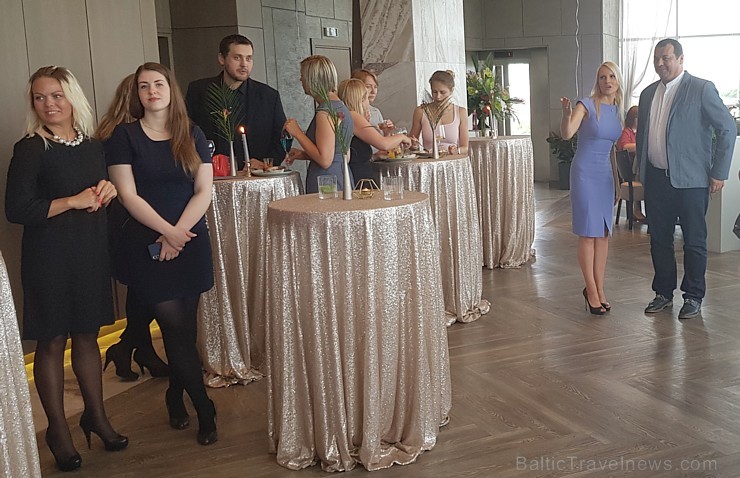 Pārdaugavas viesnīca «Bellevue Park Hotel Riga» atklāj restorāna «Le Sommet» jumta terasi ar burvīgu Rīgas skatu. Foto: Samsung Galaxy Note8 Pārdaugavas viesnīca «Bellevue Park Hotel Riga» atklāj restorāna «Le Sommet» jumta terasi ar burvīgu Rīgas skatu. Foto: Samsung Galaxy Note8 226086