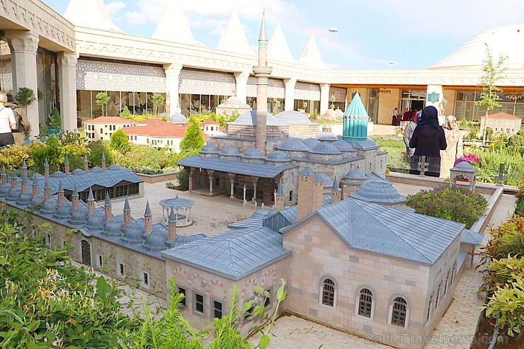 Travelnews.lv apmeklē vēsturiskās panorāmas skata būvi «Konyanuma Panorama» Konjā. Sadarbībā ar Turkish Airlines Travelnews.lv apmeklē vēsturiskās panorāmas skata būvi «Konyanuma Panorama» Konjā. Sadarbībā ar Turkish Airlines 226273