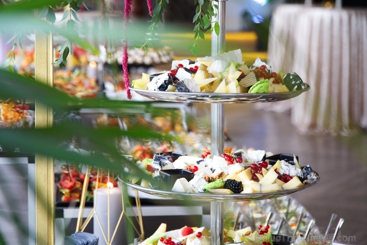 «Bellevue Park Hotel Riga» skaisto jumta terasi «Le Sommet» atklāj ar bagātīgu ballīti 226374