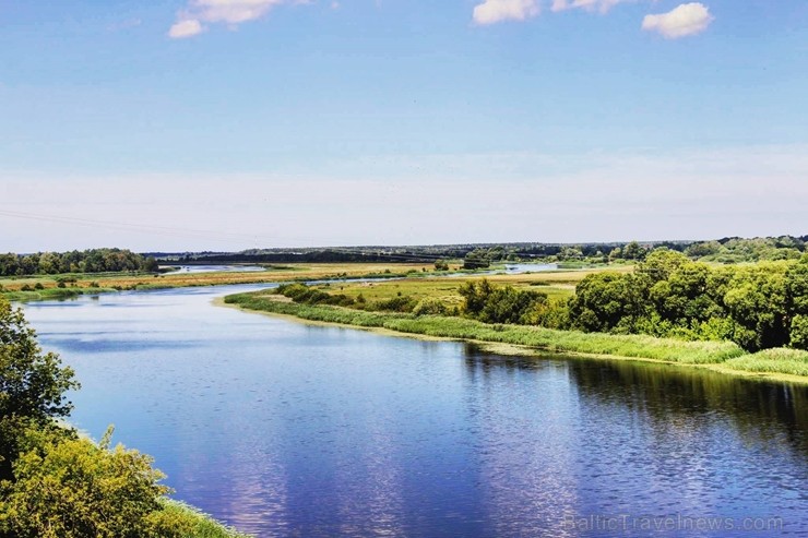 Jelgavas Pils salā izveidots teju 20 metru garš skatu tornis un piknika vieta 226472