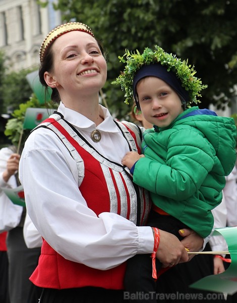 Dziesmu un deju svētku atklāšanas gājiens 1.07.2018 pulcē Rīgā visus Latvijas novadus 226579