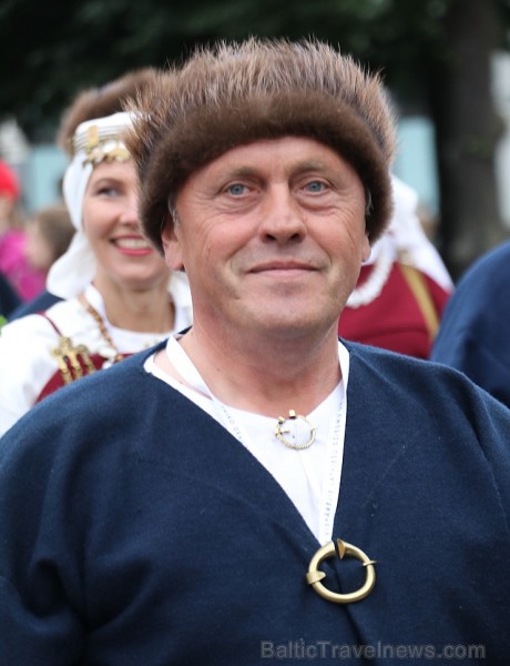 Dziesmu un deju svētku atklāšanas gājiens pulcē Rīgā visus Latvijas novadus (501-600) 227048