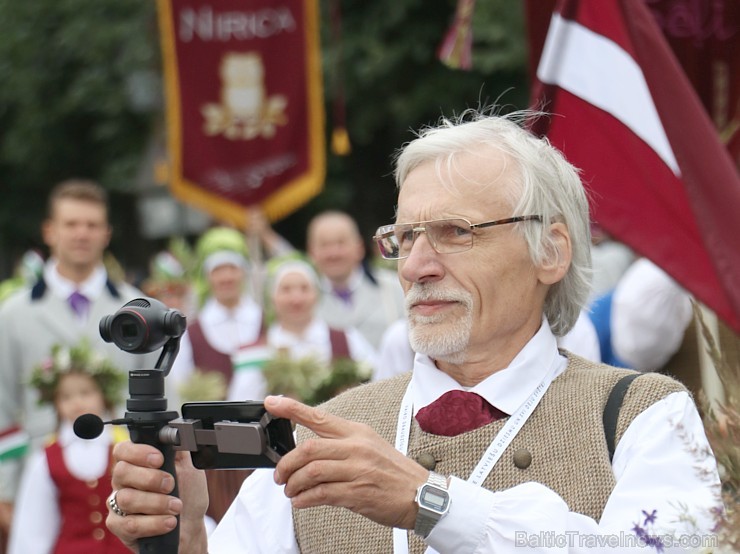 Dziesmu un deju svētku atklāšanas gājiens pulcē Rīgā visus Latvijas novadus (501-600) 227167
