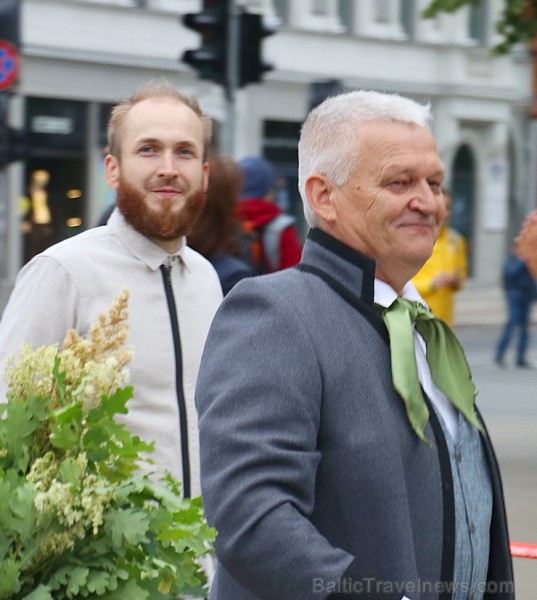 Dziesmu un deju svētku atklāšanas gājiens pulcē Rīgā visus Latvijas novadus (601-700) 227356