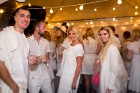 Jau ceturto gadu Rīgā notiek baltais pop-up pikniks «L’elegante Pop-Up Picnic» 116