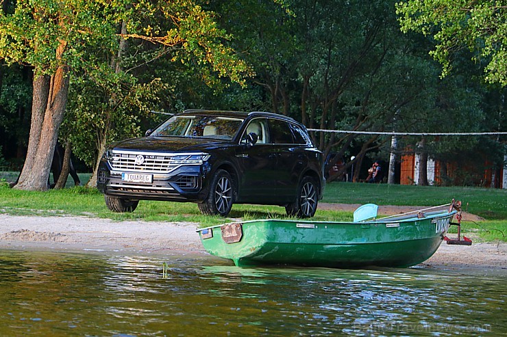 Travelnews.lv ar jauno «Volkswagen Touareg» apceļo Krāslavas novadu Latgalē 228076