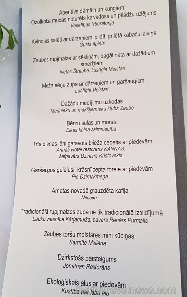 Travelnews.lv 14.07.2018. izbauda «Lejasezera garšas svētki» Zaubē zem Zaubes slavenā dižozola. Bildēts ar Samsung Galaxy Note8 Travelnews.lv 14.07.2018. izbauda «Lejasezera garšas svētki» Zaubē zem Zaubes slavenā dižozola. Bildēts ar Samsung Galaxy Note8 228323