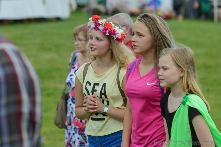 Zaubē tiek aizvadīts savvaļas kulinārais festivāls 228384