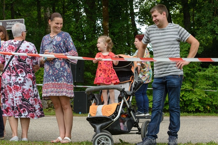 Zaubē tiek aizvadīts savvaļas kulinārais festivāls 228415