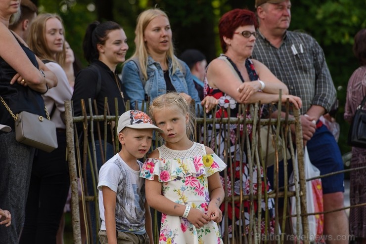 Zaubē tiek aizvadīts savvaļas kulinārais festivāls 228433
