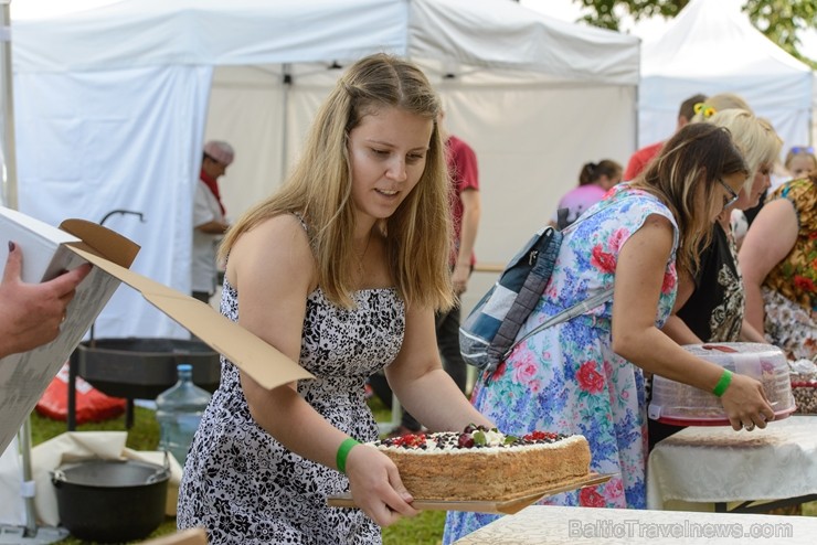 Zaubē tiek aizvadīts savvaļas kulinārais festivāls 228434