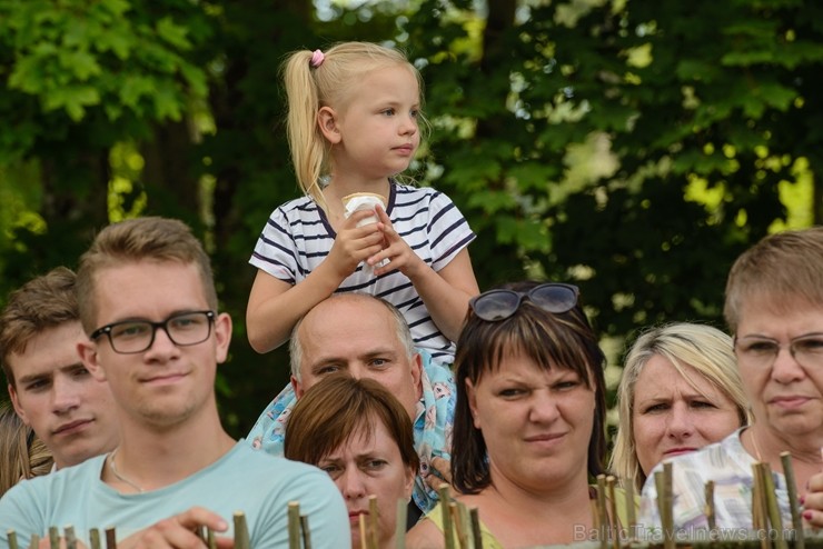 Zaubē tiek aizvadīts savvaļas kulinārais festivāls 228440
