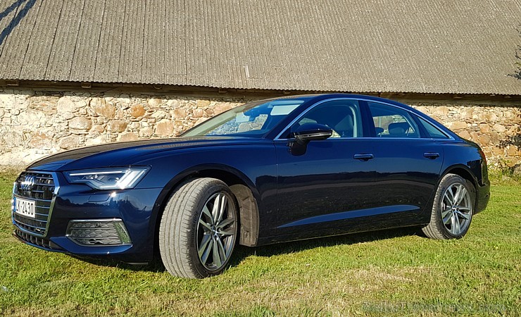 Travelnews.lv ar jauno Audi A6 apceļo vēju pilsētu Liepāju 229229