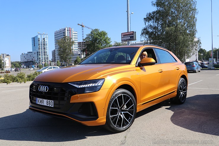 Piecu zvaigžņu viesnīcā «Grand Poet by Semarah Hotels» prezentē jauno «Audi Q8» 229777