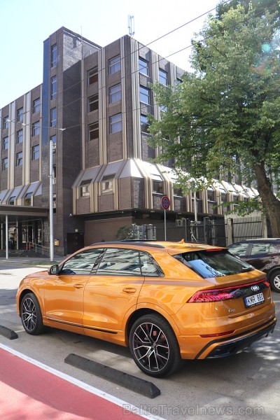 Piecu zvaigžņu viesnīcā «Grand Poet by Semarah Hotels» prezentē jauno «Audi Q8» 229787