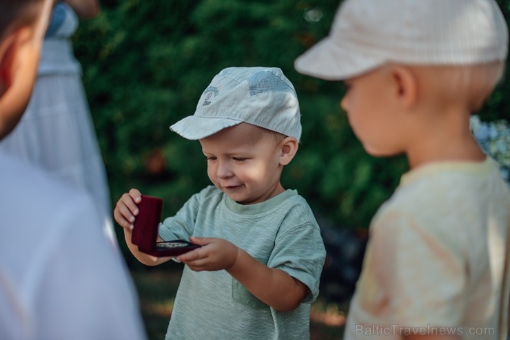Siguldā īpaši sveic novada jaundzimušos un to ģimenes 229813